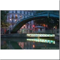 Paris_Canal_St-Martin_05339104.jpg