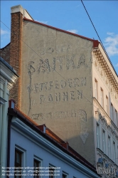 Viennaslide-00252148 Wien, Reindorfgasse 12, Außenwerbung auf einer Feuermauer, Bettfedern und Daunen