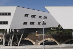 Viennaslide-00310978 Wien, Donaukanal, Spittelau, Wohnbauten von Zaha Hadid, 2005