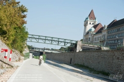 Viennaslide-00319292 Wien, Wienfluss, Wientalradweg bei Ober St Veit