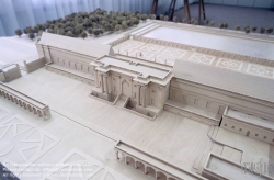 Viennaslide-00380114 Wien, Schloss Neugebäude, Rekonstruktion, Modellaufnahme - Vienna, Neugebaeude Palace, Mock-Up