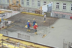 Viennaslide-00470649 Wien, Baustelle des Wohnbaus Beatrixgasse 11, Betonieren einer Geschoßdecke