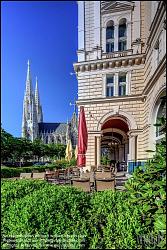 Viennaslide-00562708f Wien, Hotel Regina, Rooseveltplatz 15, im Hintergrund Votivkirche // Vienna, Hotel Regina, Votiv Church in the Background