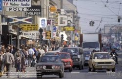 Viennaslide-00810128 Wien, Brünner Straße, Autoverkehr in den 1980er Jahren