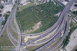 Viennaslide-00811115 Wien, Südosttangente bei Friedhof St. Marx, Luftbild; Luftaufnahme, Stadtautobahn