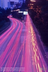 Viennaslide-00821126 Autoverkehr, Autobahn bei Nacht - Traffic, Highway at Night