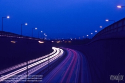 Viennaslide-00821127 Autoverkehr, Autobahn bei Nacht - Traffic, Highway at Night