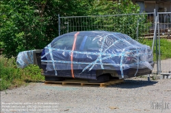 Viennaslide-00839115 Auto, Verhüllt // Car, Covered