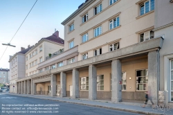 Viennaslide-00421551f Wien, Gemeindebau des 'Roten Wien' - Vienna, Council Tenement Block, 'Red Vienna', Anlage Sandleiten, Emil Hoppe & Otto Schönthal, Franz Matuschek (Bauteil I–IV), ehemaliges Theater