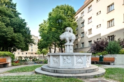 Viennaslide-00422509f Wien, Gemeindebau des 'Roten Wien' - Vienna, Council Tenement Block, 'Red Vienna', Julius Popp-Hof; Margaretengürtel 76–80, Heinrich Schmid, Hermann Aichinger 1926