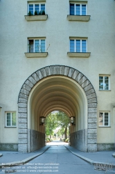 Viennaslide-00425009h Wien, Gemeindebau des 'Roten Wien' - Vienna, Council Tenement Block, 'Red Vienna', Gartenstadt Jedlesee, Hubert Gessner 1926-1932, ab 1950 Karl Seitz-Hof