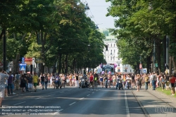 Viennaslide-01110801 Wien, Regenbogenparade 2010 - Vienna, Rainbow Parade 2010