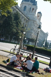 Viennaslide-01110831 Wien, Ringstraße, autofreier Tag, 'Rasen am Ring' - Vienna, Ringstrasse, Car Free Day