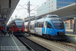 Viennaslide-04419003 Nahverkehrszüge am Hauptbahnhof von Linz