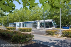 Viennaslide-05215948 Die Straßenbahn Caen (frz. Tramway de Caen) ist das Straßenbahnsystem der französischen Stadt Caen. Die Inbetriebnahme der ersten Linien erfolgte am 27. Juli 2019. Alle Linien nutzen in der Innenstadt von Caen einen gemeinsamen Streckenabschnitt.