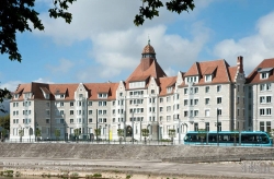 Viennaslide-05256863 Besancon, Tramway, Cité Universitaire