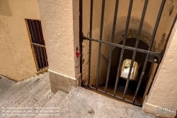 Viennaslide-05270107f Das 1. Arrondissement liegt am Hang des Croix-Rousse und auf der nördlichen Seite der Halbinsel, die durch den Zusammenfluss von Saône und Rhône gebildet wird. Die vielen Lokale machen es zum Ausgehviertel der Stadt.