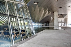 Viennaslide-05273116f Das Musée des Confluences ist ein Museum in Lyon, das globales Wissen mit Schwerpunkt Naturwissenschaften vermitteln will. Architektur: Coop Himmelblau