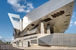 Viennaslide-05273118f Das Musée des Confluences ist ein Museum in Lyon, das globales Wissen mit Schwerpunkt Naturwissenschaften vermitteln will. Architektur: Coop Himmelblau