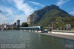 Viennaslide-05276217 Grenoble, Tramway, Place Nelson Mandela