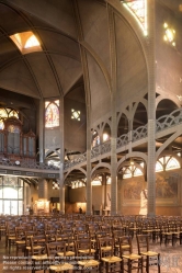 Viennaslide-05345305f Die römisch-katholische Pfarrkirche Saint-Jean de Montmartre, auch Saint-Jean l’Évangeliste genannt, wurde zwischen 1894 und 1904 errichtet und gilt als der erste Sakralbau in Stahlbetonbauweise. Die Kirche ist neben Saint-Pierre eine der beiden Pfarrkirchen von Montmartre. Die Kirche steht in der Rue des Abbesses Nr. 19, auf der „butte“, dem Hügel von Montmartre, im 18. Arrondissement von Paris. Die nächste Metrostation ist die Station Abbesses der Linie 12.