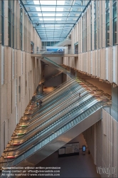 Viennaslide-05389445 Paris, Metro M14 Station St-Denis Pleyel, Architekt Kengo Kuma, 2024 // Paris, Metro M14, St-Denis Pleyel Station, Architect Kengo Kuma, 2024