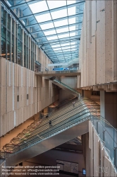 Viennaslide-05389446 Paris, Metro M14 Station St-Denis Pleyel, Architekt Kengo Kuma, 2024 // Paris, Metro M14, St-Denis Pleyel Station, Architect Kengo Kuma, 2024