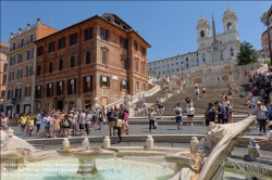 Viennaslide-06710107 Rom, Fontana della Barcaccia, Spanische Treppe, Piazza di Spagna // Rome, Fontana della Barcaccia, Scalinata di Trinità dei Monti