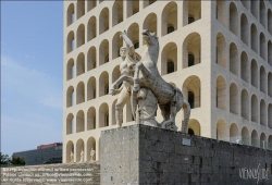 Viennaslide-06749018 Rom, Palazzo della Civilta Italiana, Ernesto Lapadula, Giovanni Guerrini, Mario Romano // Rome, Palazzo della Civilta Italiana, Ernesto Lapadula, Giovanni Guerrini, Mario Romano