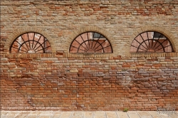 Viennaslide-06801234 Venedig, Ziegelwand // Venice, Brick Wall