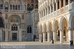 Viennaslide-06897817 Venedig, Markusplatz, Krise der Tourismusindustrie wegen der CoVid-19 Maßnahmen // Venice, Piazza San Marco, Tourism Crisis due to the CoVid-19 Measurements