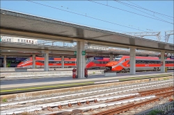 Viennaslide-06899911 Venedig, Bahnhof Venezia Santa Lucia // Train Station Venezia Santa Lucia