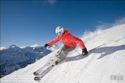 Viennaslide-93111346 Skiing in the Austrian Alps
