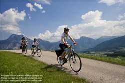 Viennaslide-97310216 Familie, Fahrrad - Family, Bicycle