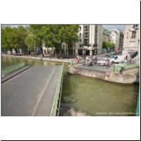 Paris_Canal_St-Martin_05339143.jpg