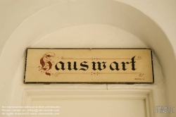 Viennaslide-00010270 Wien, Blutgasse, Schild Hauswart - Vienna, Blutgasse