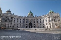 Viennaslide-00010534 Wien, Michaelerplatz, Hofburg, Ausgangsbeschränkung gegen die Ausbreitung des Coronavirus - Vienna, Michaelerplatz, Imperial Palace, curfew because of Corona Virus