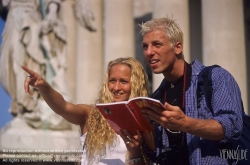 Viennaslide-00270186 Wien, junges Touristenpaar - Vienna, Young Tourists