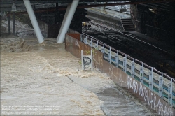 Viennaslide-00319144 Wien, Wienfluss-Hochwasser am 15.9.2024 // Vienna, Flooding of Wienfluss River on September 15, 2024