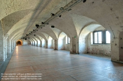 Viennaslide-00380379f Wien, Schloss Neugebäude, Untergeschoß, Tanzsaal - Vienna, Neugebaeude Palace, Interior Lower Floor