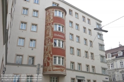 Viennaslide-00418007 Wien, Wohnbau, Windmühlhof, Fillgradergasse 21, Lokalhistorisches Sgraffito Windmühlhof von Igo Pötsch 1940, Architekt: Adolf Stöckl