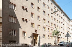 Viennaslide-00420220 Wien, Gemeindebau des 'Roten Wien' - Vienna, Council Tenement Block, 'Red Vienna', Therese Schlesinger-Hof, Schlösselgasse 4; Cesar Poppovits 1930