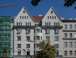 Viennaslide-00423785 Wien, Gemeindebau des 'Roten Wien' - Vienna, Council Tenement Block, 'Red Vienna', Wachauer Hof, Jungstraße 15, Hugo Mayer 1924