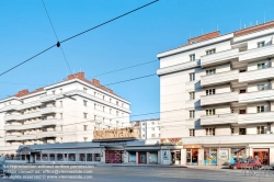 Viennaslide-00425229f Wien, Gemeindebau des 'Roten Wien' - Vienna, Council Tenement Block, 'Red Vienna', Zürcher Hof, Laxenburger Straße 49–51, Emil Hoppe und Otto Schönthal 1929