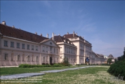 Viennaslide-01259147 Wien, Messepalast (heute Museumsquartier) vor dem Umbau, 1991, Fischer von Erlach-Trakt