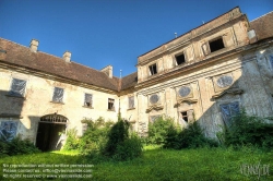 Viennaslide-04281311h Niederösterreich, verfallenes Schloss Ladendorf