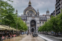 Viennaslide-05829917f Clement Van Bogaert: Architektur Halle 1899-1905
Louis de la Censerie: Architektur Empfangsgebäude 1899-1905
Jacques Voncke: Architektur Neugestaltung