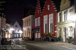 Viennaslide-05849113 Romantische Gasse in Brügge - Romantic Street in Bruges