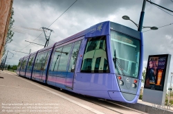 Viennaslide-05252841h Reims, moderne Straßenbahn, Design in Anlehnung an ein Champagnerglas - Reims, modern Tramway, Champagne Glass Design