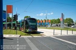 Viennaslide-05293069 Montpellier, moderne Tramway Linie 3, Fahrzeugdesign von Christian Lacroix - Montpellier, modern Tramway Line 3, Design by Christian Lacroix, Port Marianne